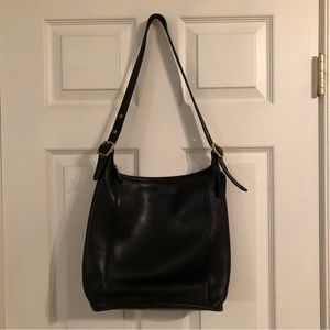 Coach purse | black leather hobo bucket bag